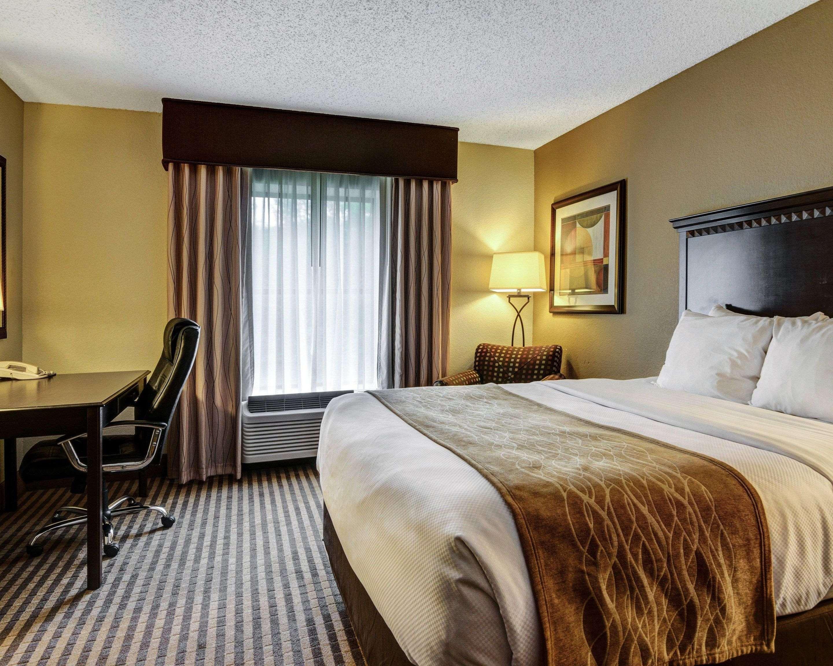 Comfort Inn & Suites Hot Springs Central Exteriér fotografie