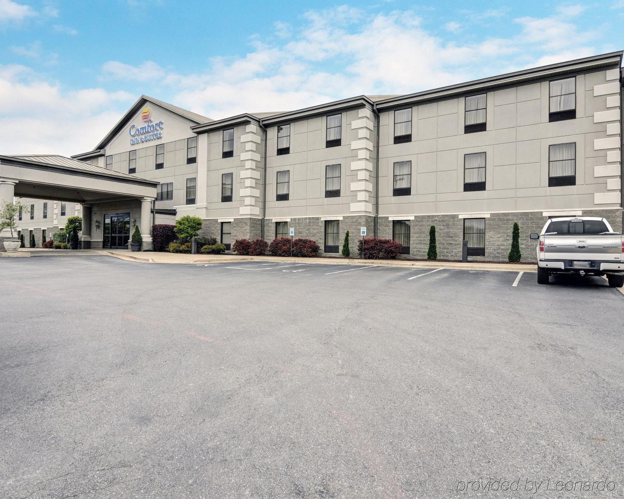 Comfort Inn & Suites Hot Springs Central Exteriér fotografie